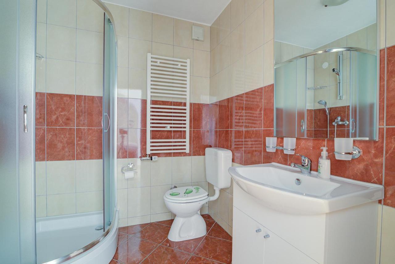 Apartments Lucia Senj 1 Ngoại thất bức ảnh